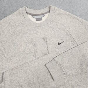 Vintage Nike Sweatshirt Medium Gray Swoosh Silver Tag Crewneck Y2K EUC